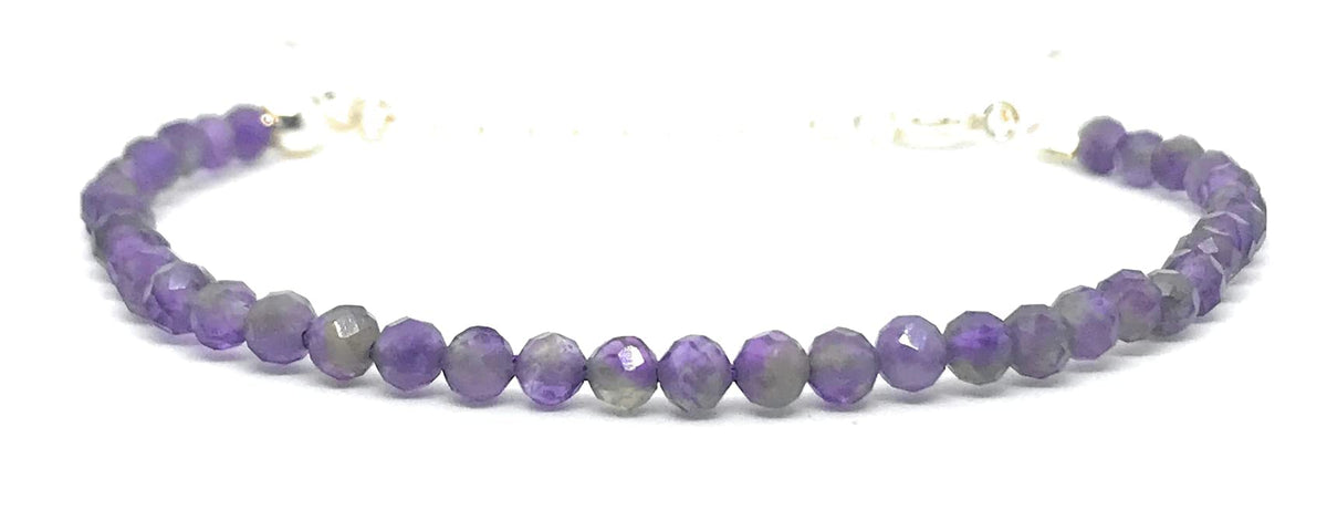 Pulsera de amatista, piedras naturales semipreciosas de 4 mm de grosor, cadena de plata ajustable de 16cm a 19cm.