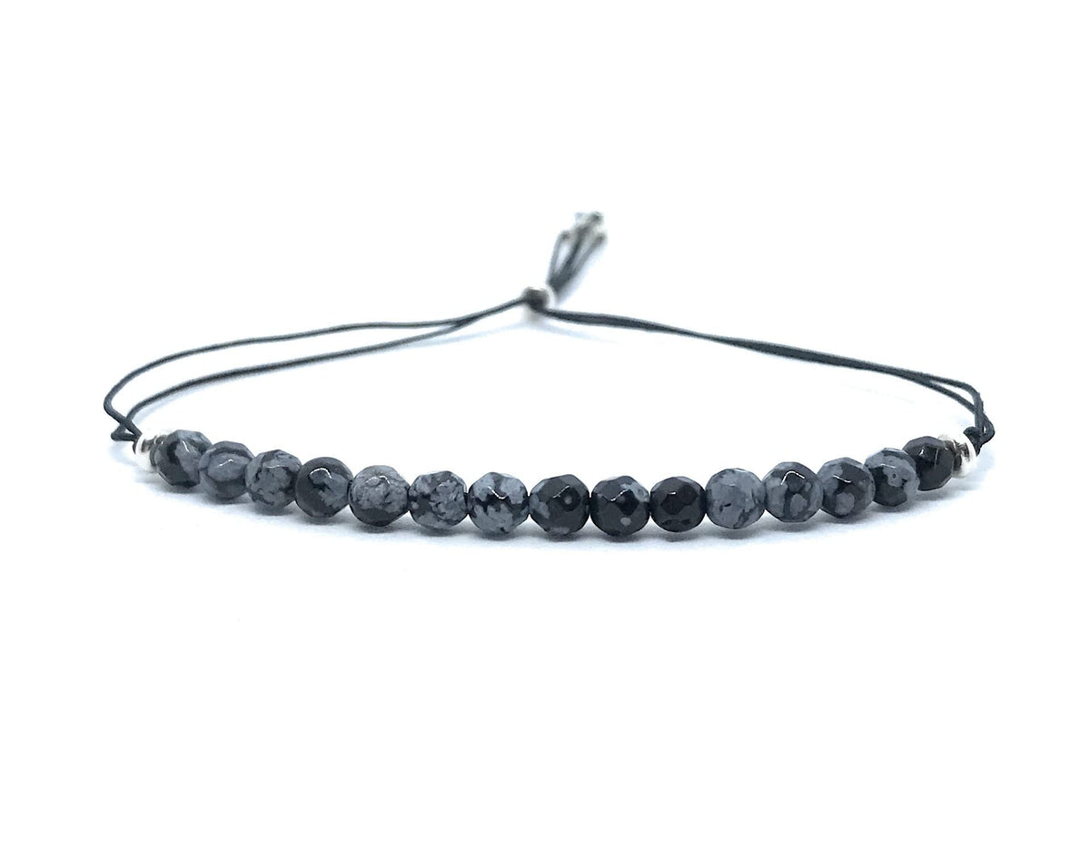 Pulsera de hilo mujer obsidiana nevada piedra natural de 4mm de grosor plata de primera ley 925 ajustable a todos los grosores de muñeca
