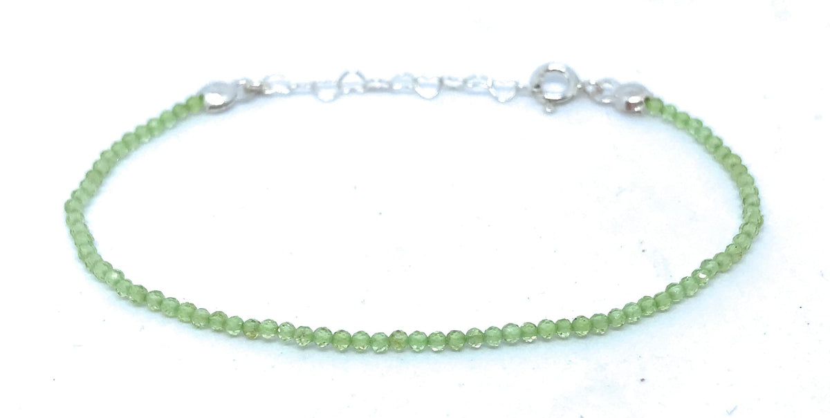 Pulsera de peridoto piedra natural plata de primera ley ajustable de 16cm a 19cm
